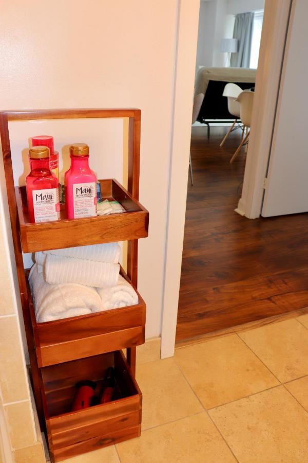 Apartment/2Bedrooms/2 Full Bathrooms/Free Parking Торонто Екстер'єр фото